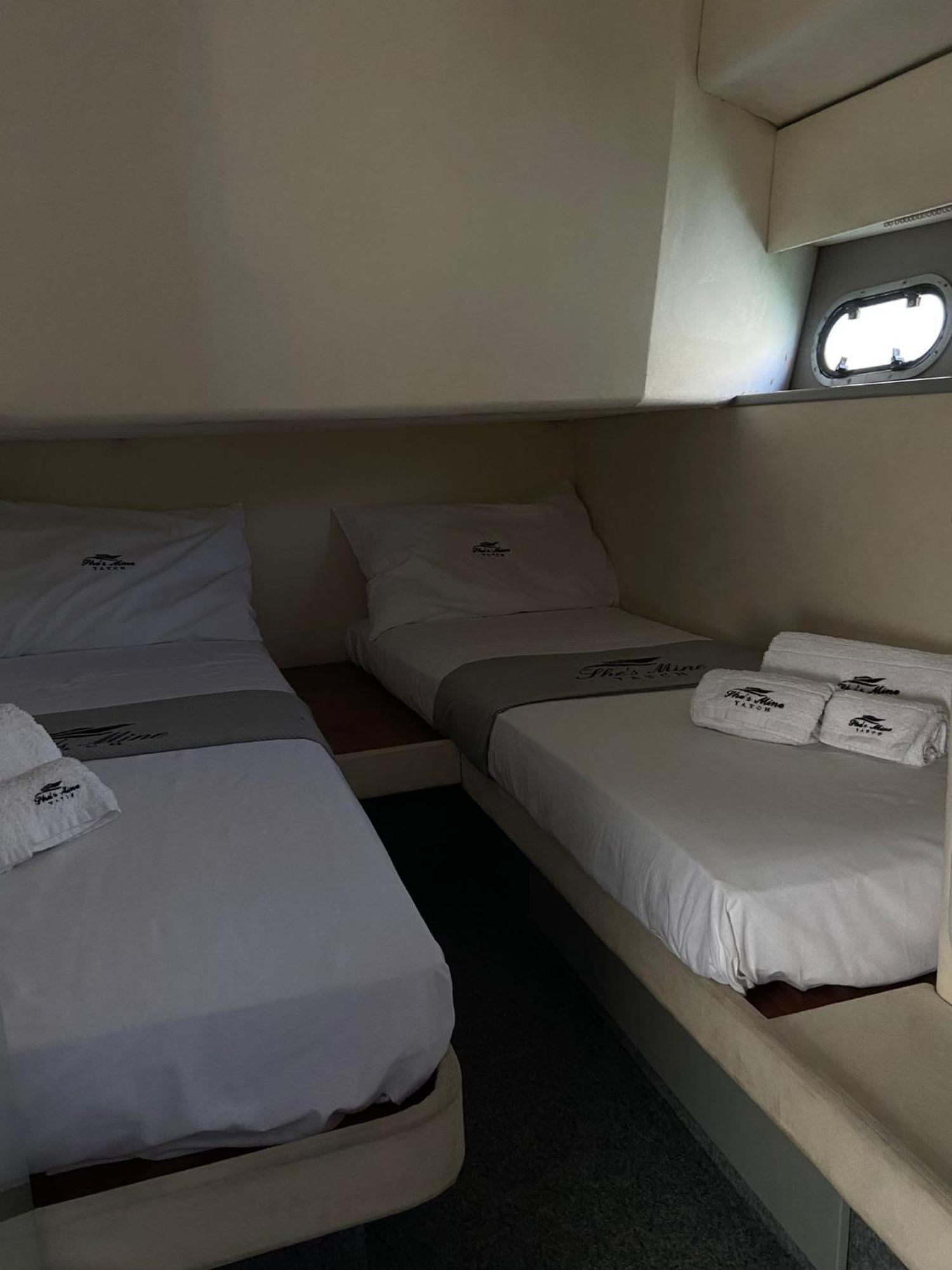 Hotel She'S Mine Yacht Katania Zewnętrze zdjęcie